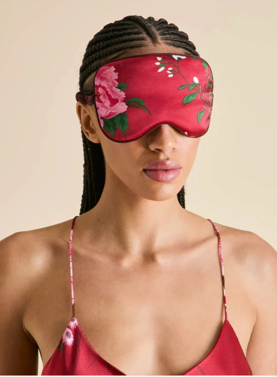 Olivia von Halle Audrey Silk Sleep Mask – detail view