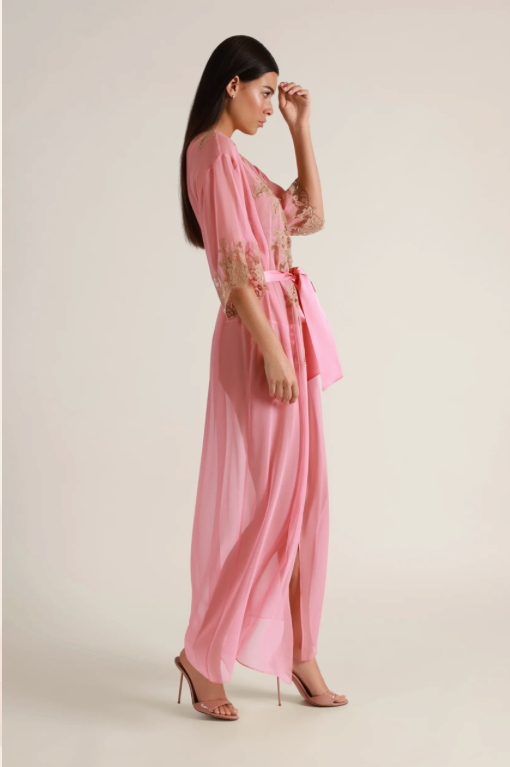 Kiki de Montparnasse Orchid Silk Chiffon and Lace Long Robe, Rose Sucre – detail view