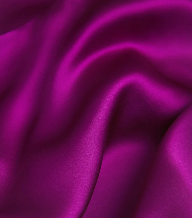 Olivia von Halle Bella Plum Silk Cami and Short Pajama Set – detail view