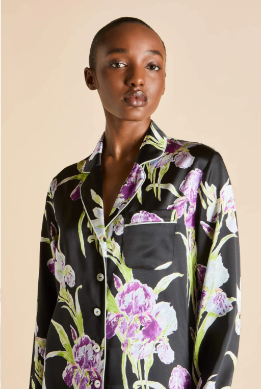 Olivia von Halle Lila Athena Black Floral Silk Pajamas – detail view