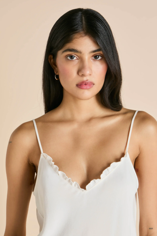 Olivia von Halle Elle Ivory Silk Cami and Short Pajama Set – detail view