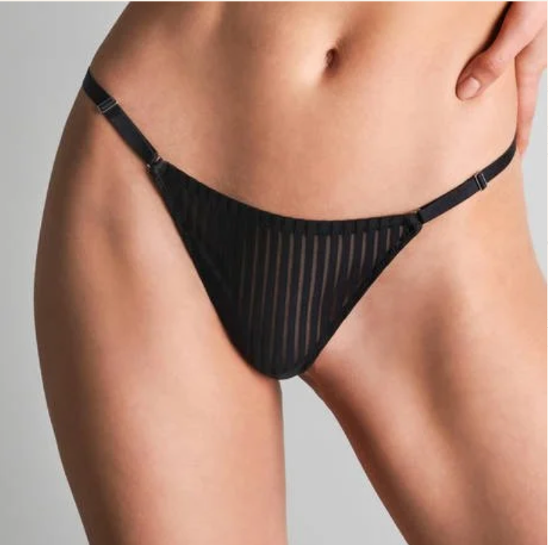 SCANDAL Bande à Part Adjustable Thong – front detail