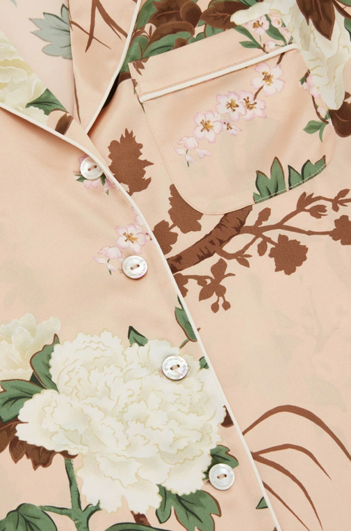 Olivia Von Halle Lila Tirtoff Silk Pajama Set – detail view
