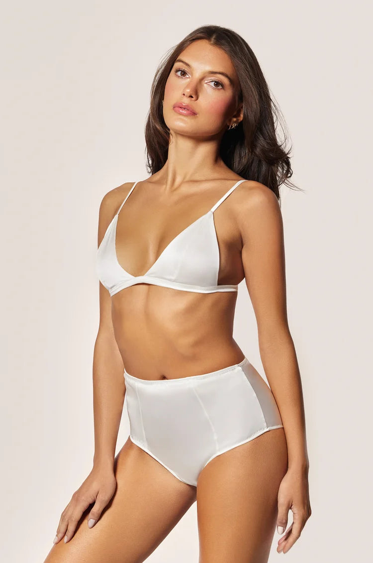 Kiki de Montparnasse Tous Les Jours Collection, Ivory Silk – styled view
